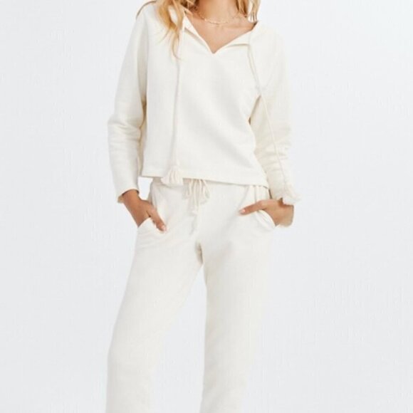 Something Navy Sweaters - Something Navy Tassel Tie Sweatshirt Split Neck Beige Cotton Women's L